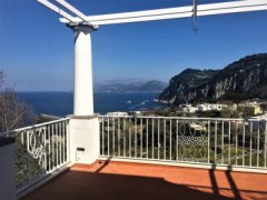 Elegante Villa a Capri con Vista Panoramica sulla Baia di Napoli 🛁 3 🛌 3 - 21