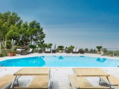 Magnfica villa surrounded by greenery with swimming pool and sea view - 5