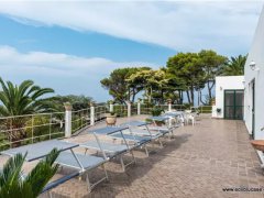 Magnfica villa surrounded by greenery with swimming pool and sea view - 27