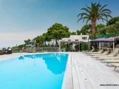 Magnfica villa surrounded by greenery with swimming pool and sea view - 41