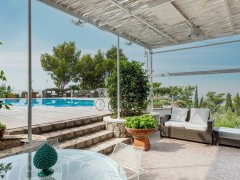 Magnfica villa surrounded by greenery with swimming pool and sea view - 4