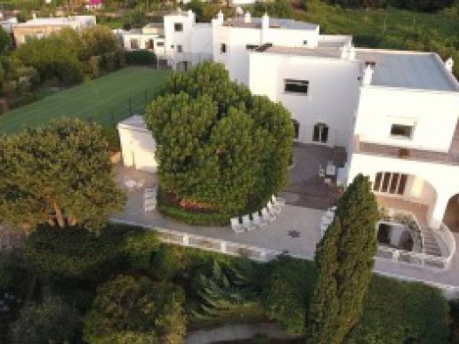 Sumptuous Villa of Tiberius nestled in a magnificent park equipped - 10