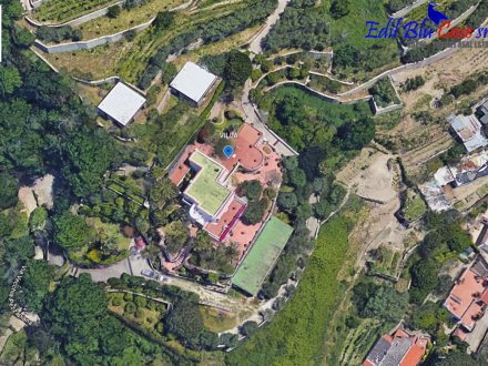 Villa indipendente a Serrara Fontana - Ischia   🛀 4 🛌 6